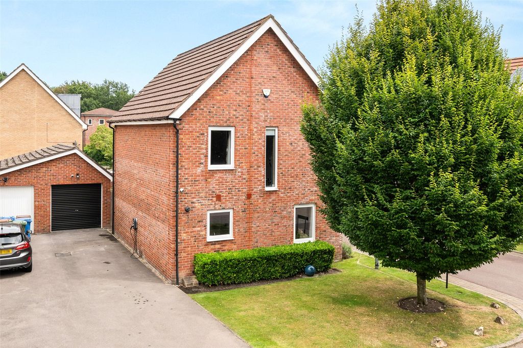 Property photo 1 of 18 Picture No. 02