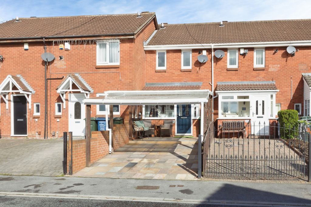 Property photo 1 of 14