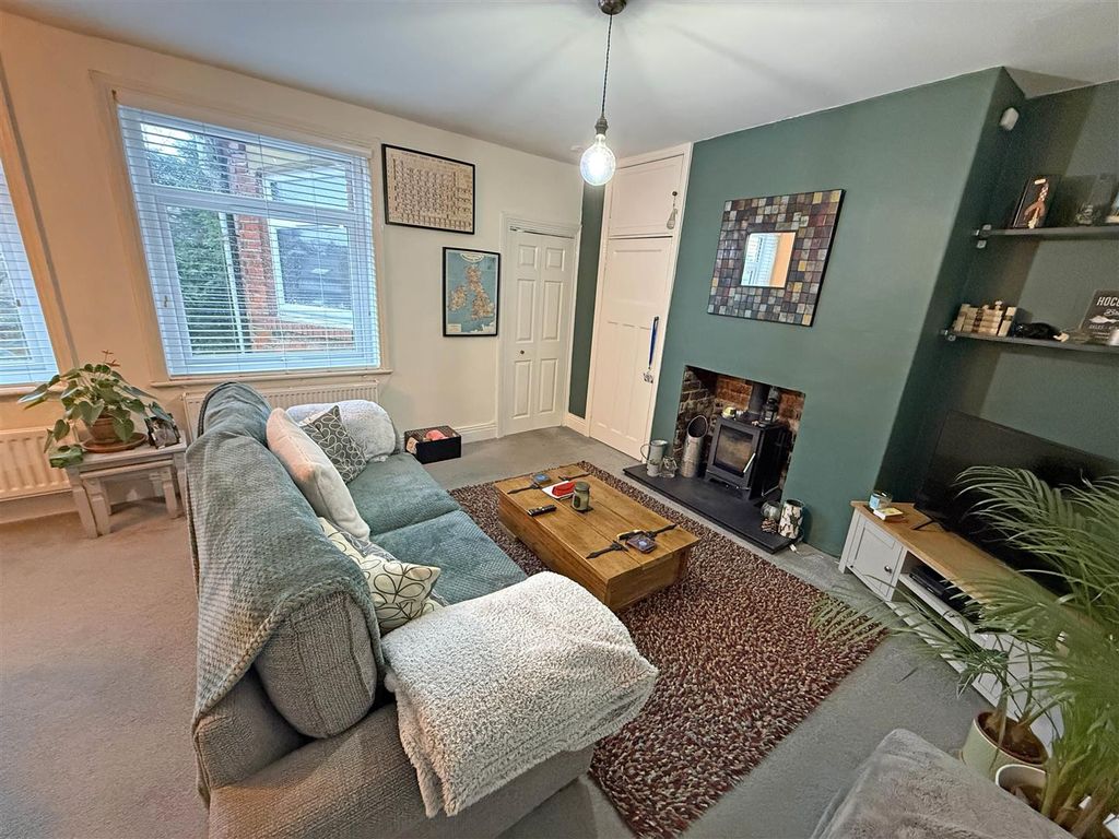 Property photo 2 of 12 Living Room.Jpg