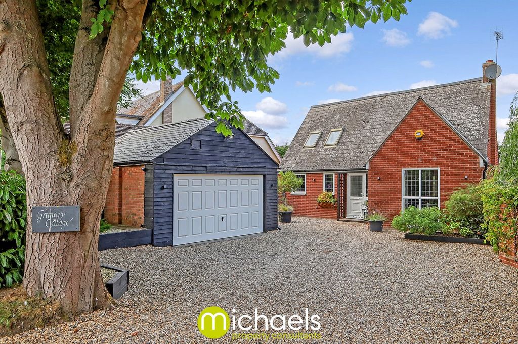 Property photo 1 of 32