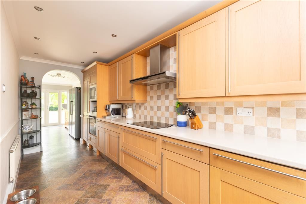Property photo 1 of 12 Kitchen