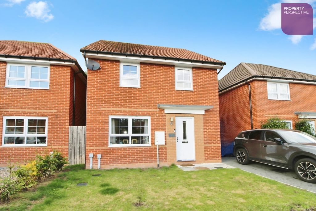 Property photo 1 of 11 Pbox-Front_Of_House-334566.Jpg