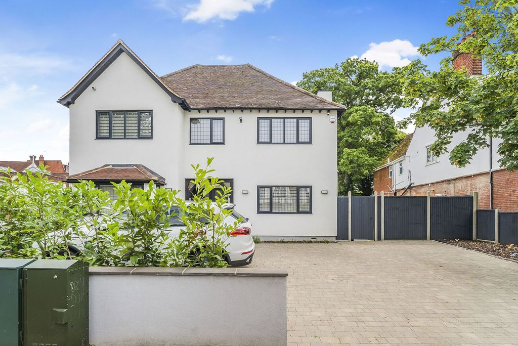 Property photo 1 of 19