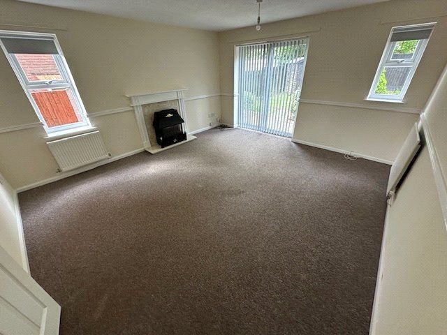 Property photo 3 of 8 Picture No. 21