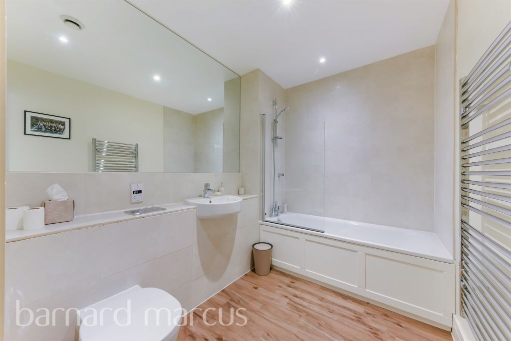 Property photo 3 of 11