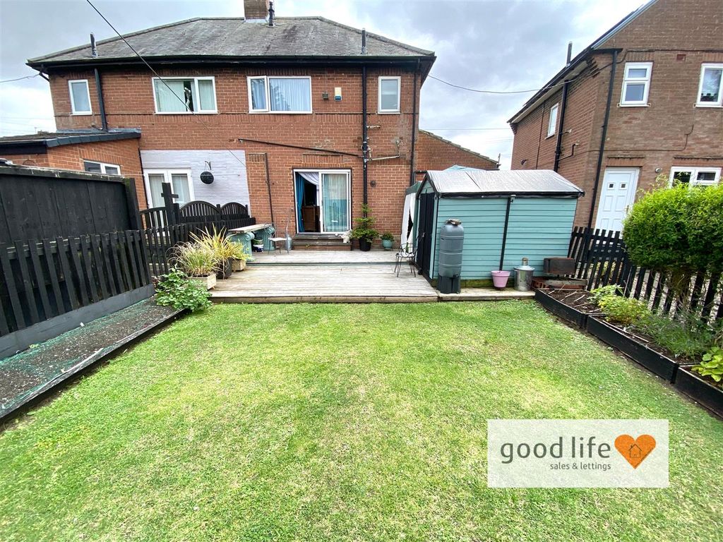 Property photo 3 of 14 20260806_134850086_Ios2 Purley Street.Jpg