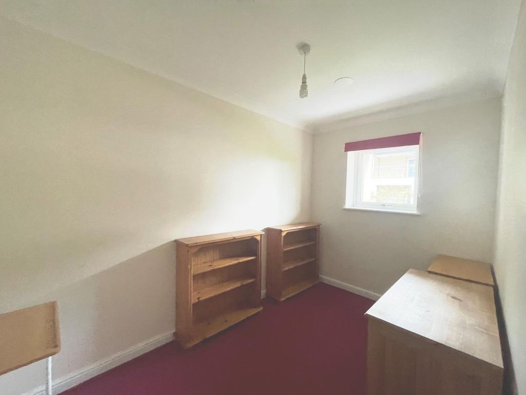 Property photo 3 of 11 Photo 3