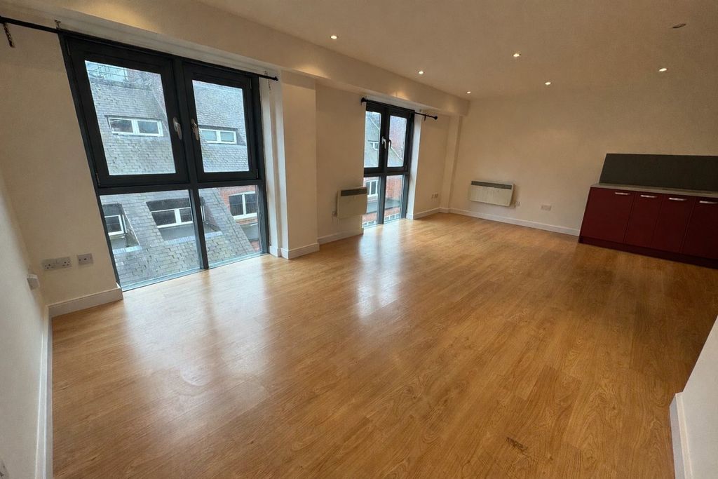 Property photo 3 of 9
