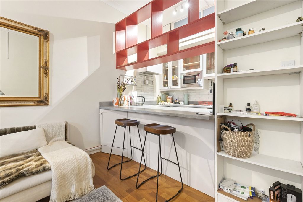 Property photo 3 of 10 Picture No. 17