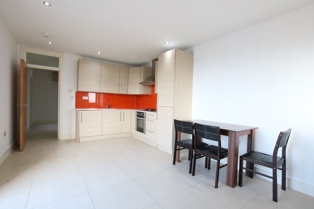 Property photo 2 of 6 33