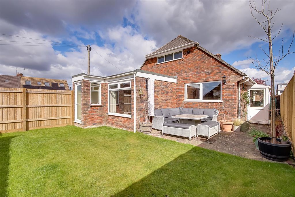 Property photo 3 of 15 Img_8411-Img_8413.Jpg