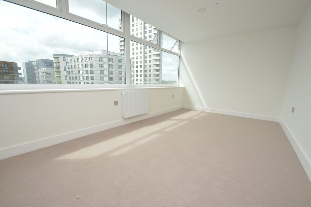 Property photo 3 of 5 Picture No. 05