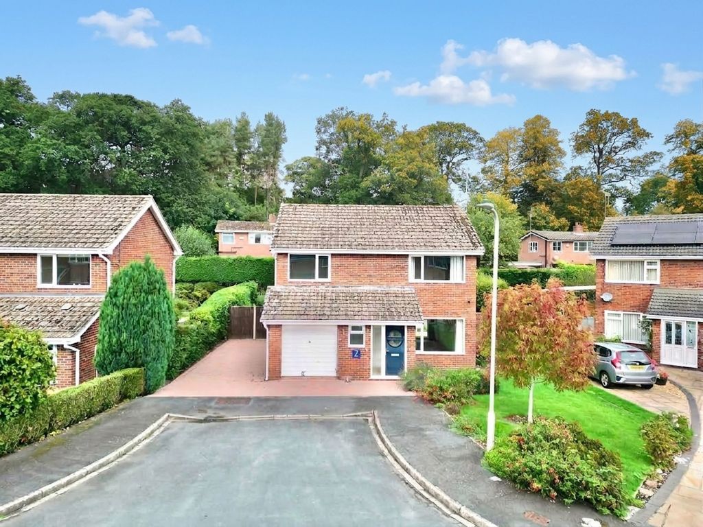 Property photo 1 of 32
