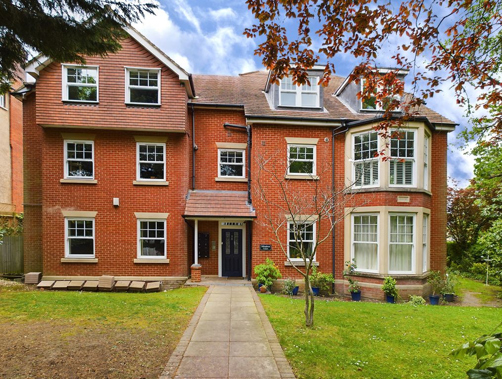 Property photo 1 of 11