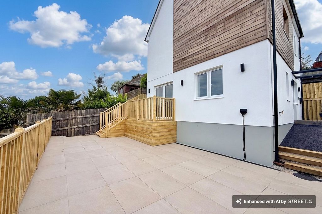 Additional image 32 of 3 bed detached house for saleHolly Tree Lane, Penryn TR10