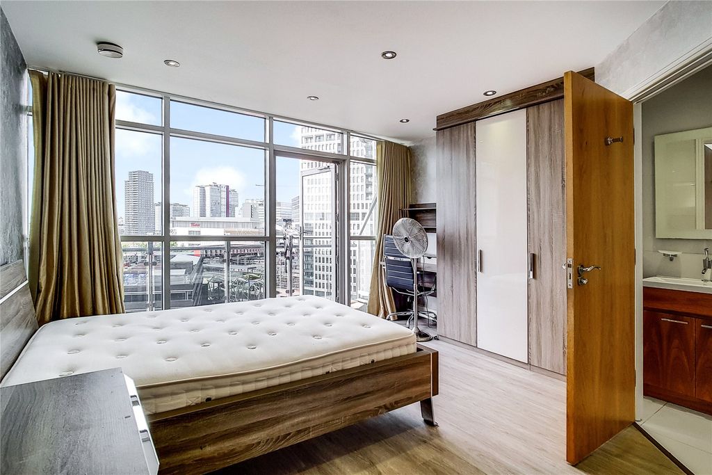 Property photo 2 of 9 Picture No. 09