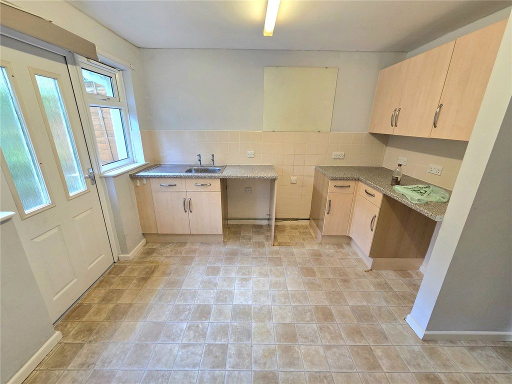 Property photo 3 of 8 Picture No. 04