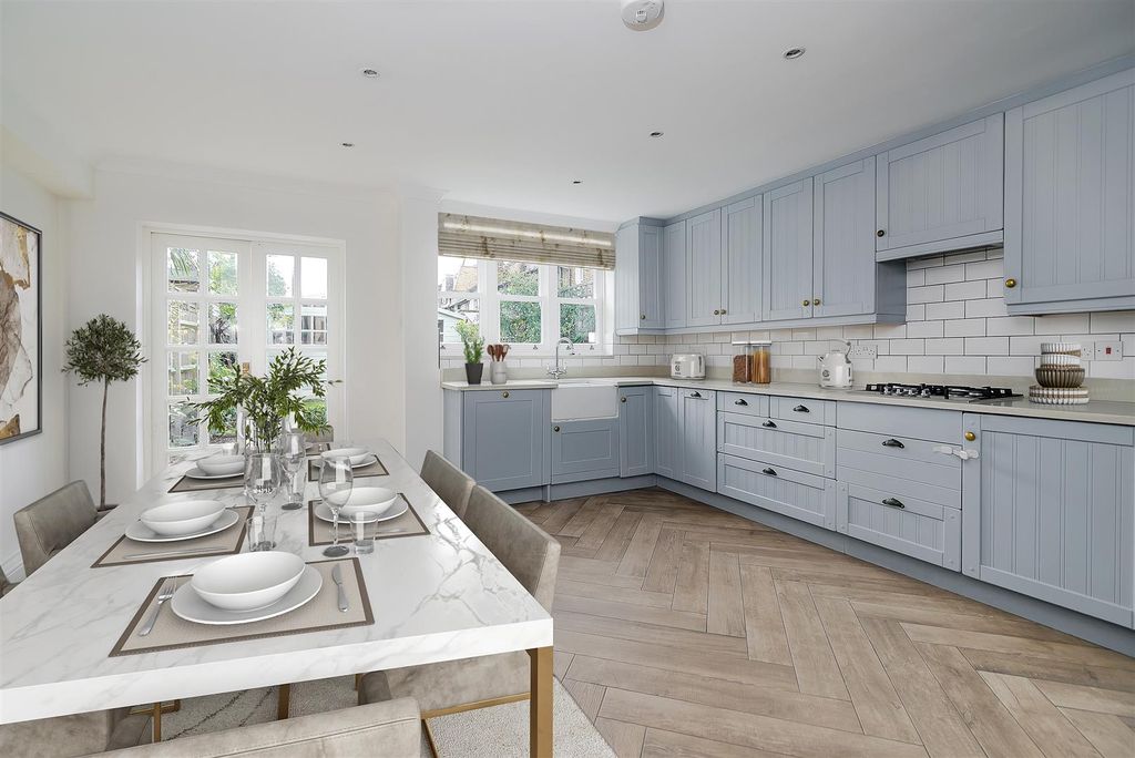 Property photo 2 of 9 17.Jpeg