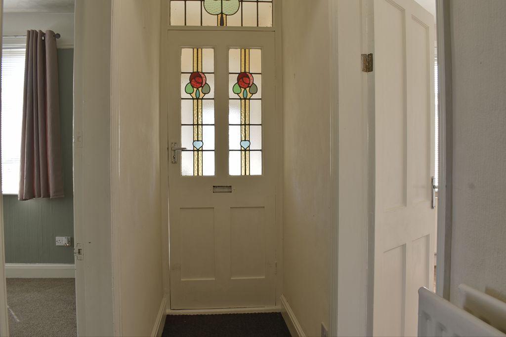 Property photo 3 of 15 Photo 7