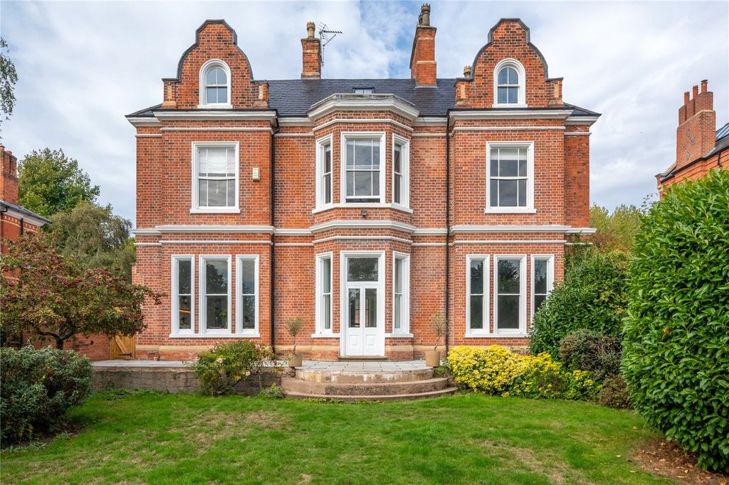 Additional image 21 of 6 bed link detached house for saleLenton Road, The Park, Nottingham, Nottinghamshire NG7