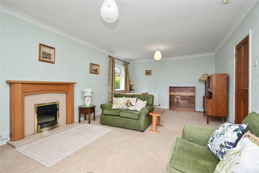 Property photo 3 of 18 Picture No. 07