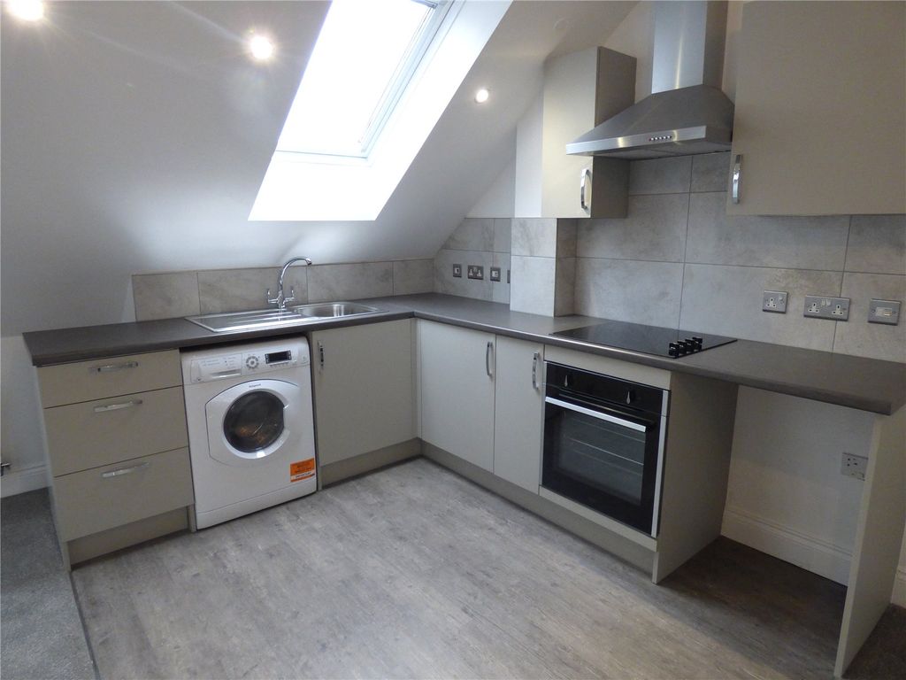 Property photo 3 of 6 Picture No. 06