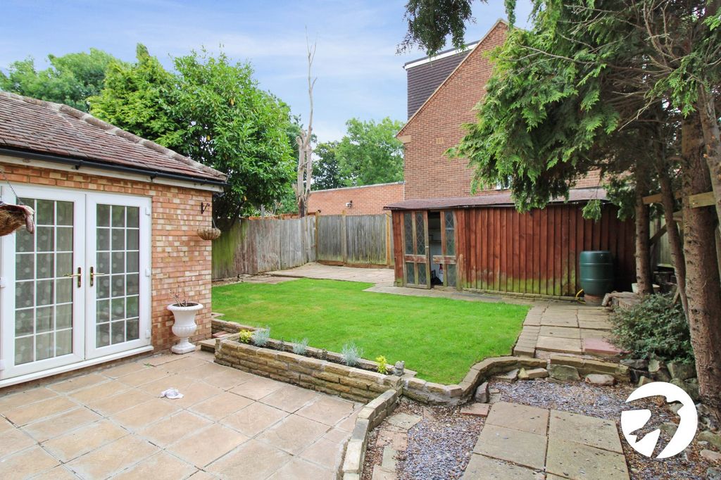 Property photo 3 of 14 Picture No. 02