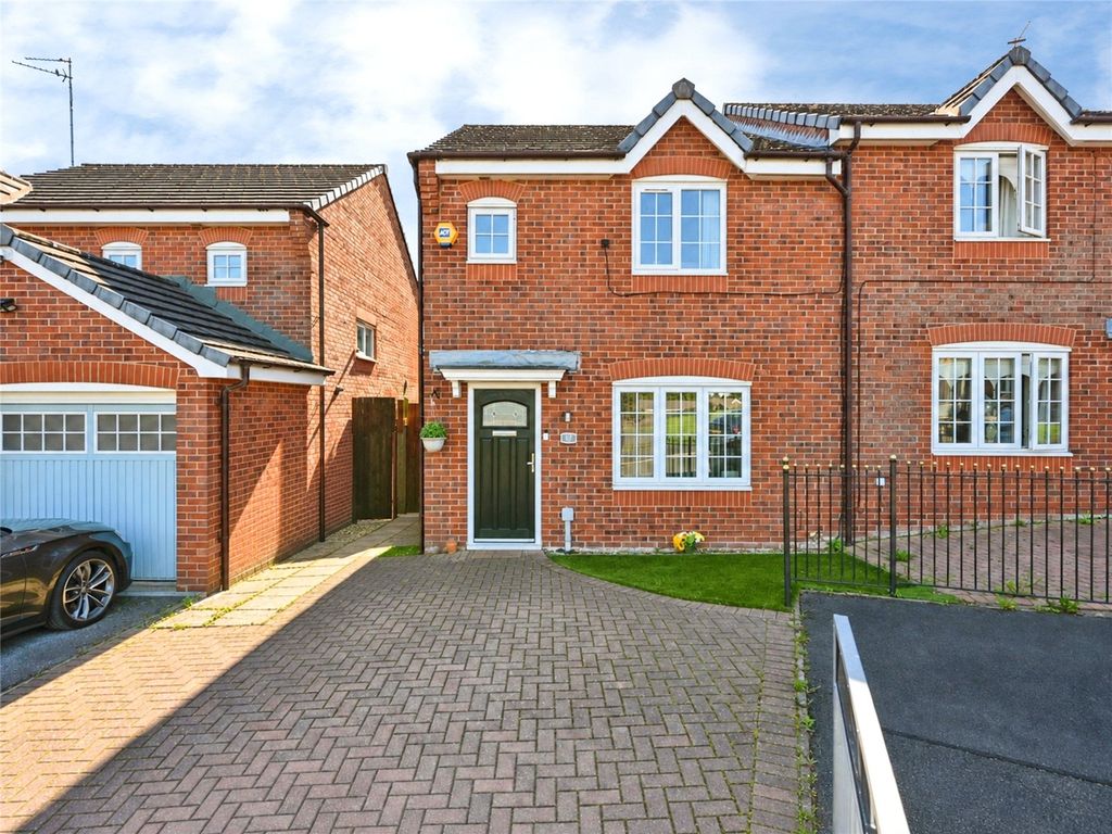 Property photo 1 of 14 Picture No. 13