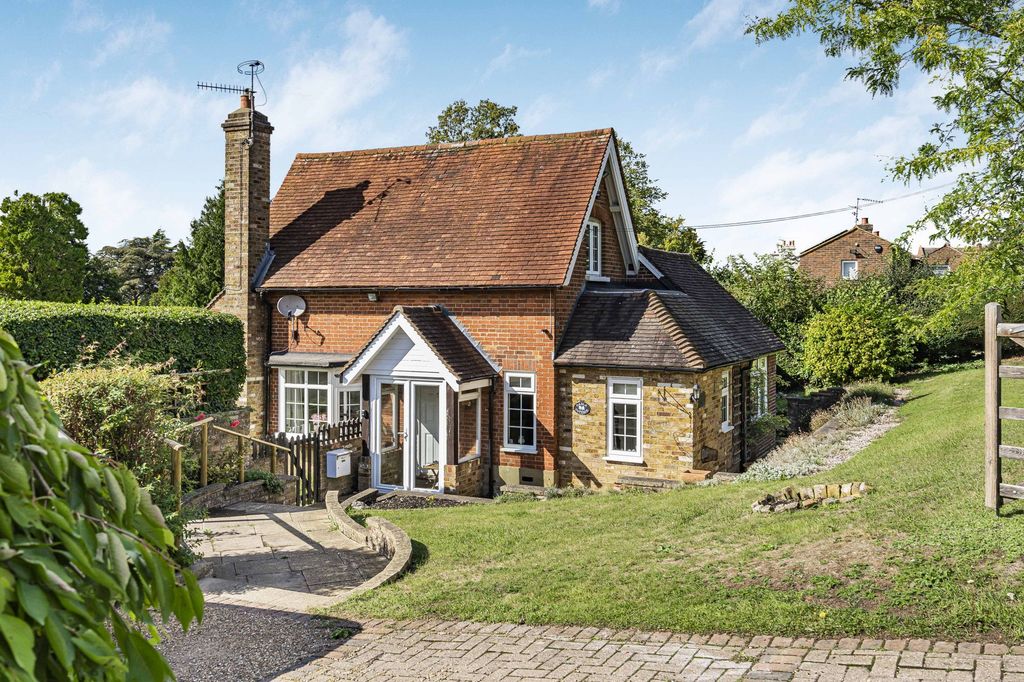 Property photo 1 of 30