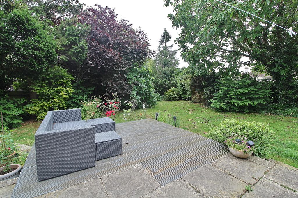 Property photo 2 of 22