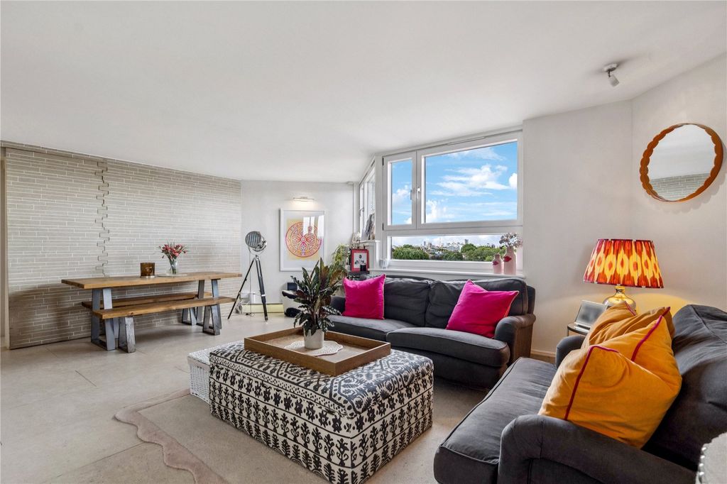 Property photo 3 of 19 Picture No. 15