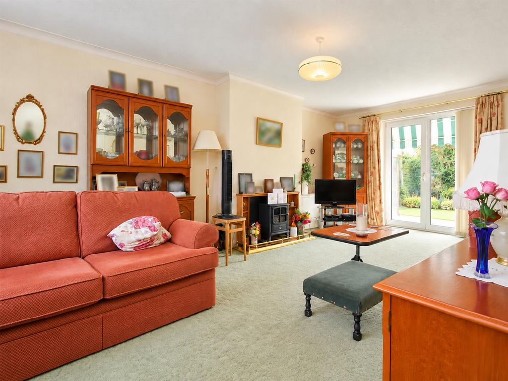 Property photo 2 of 15