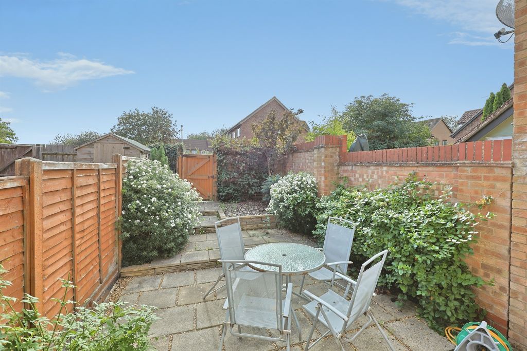 Property photo 3 of 12