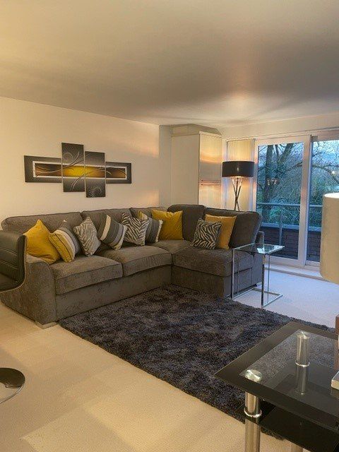 Property photo 2 of 14 3