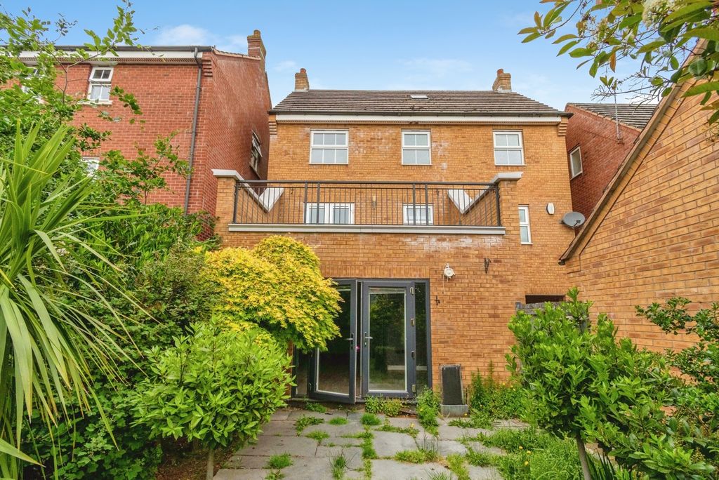 Property photo 2 of 19 Pbox-Img.Jpg