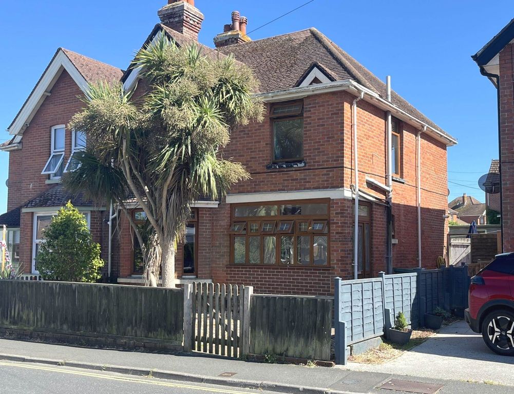 Property photo 1 of 13