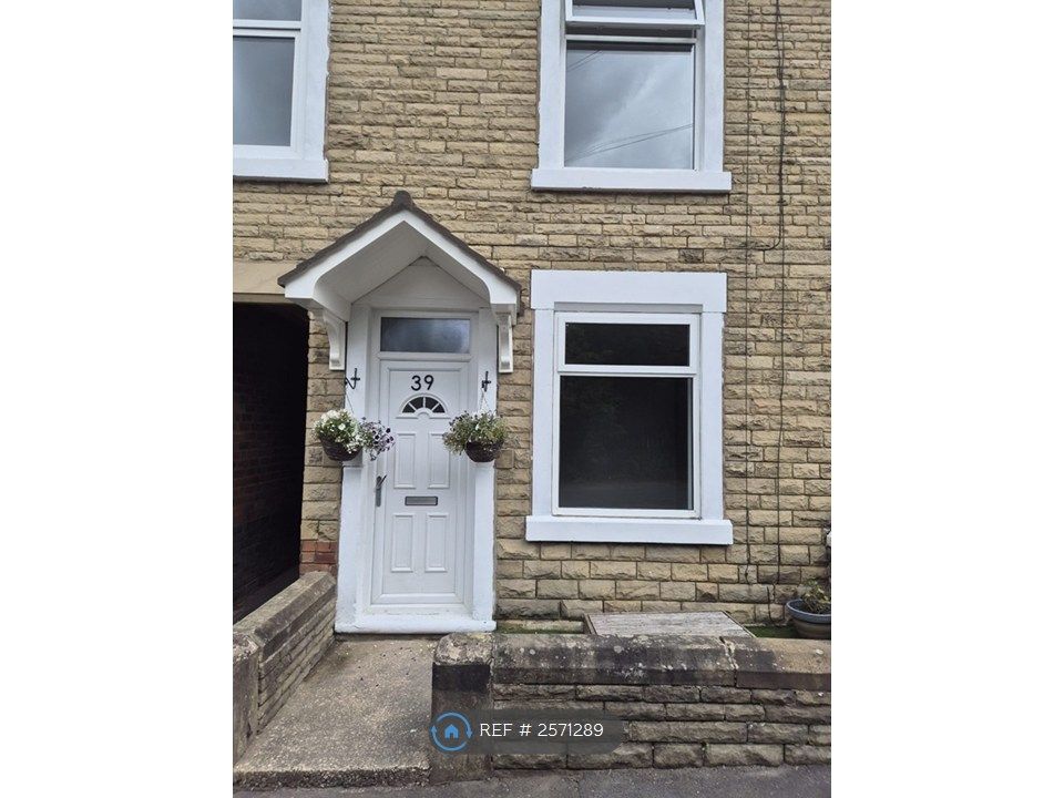 Property photo 1 of 34