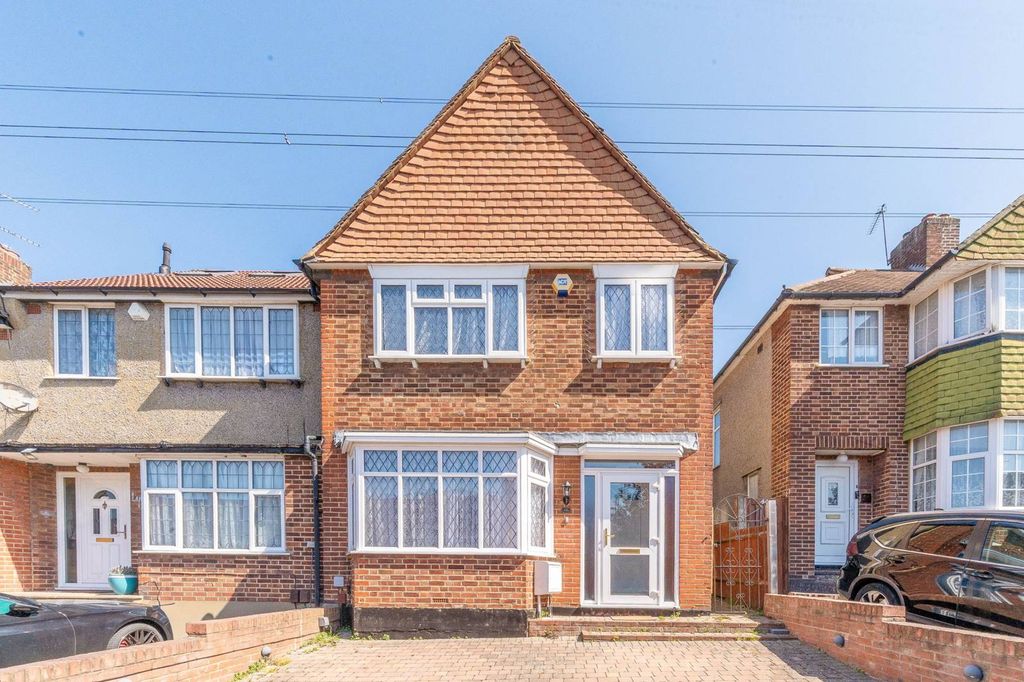 Property photo 2 of 14