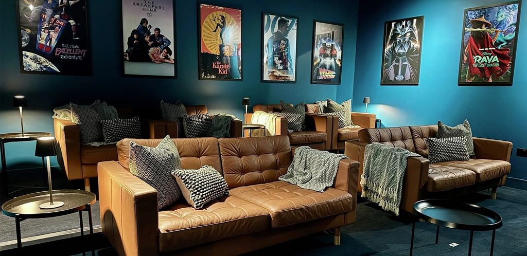 Property photo 2 of 5 Cinema