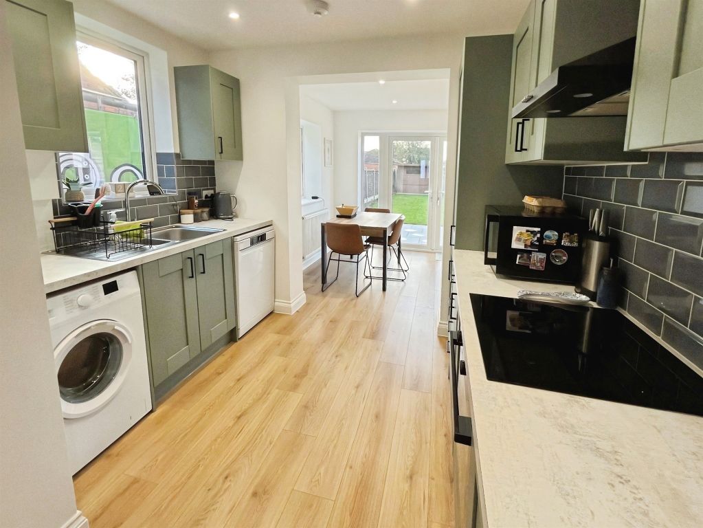 Property photo 3 of 16