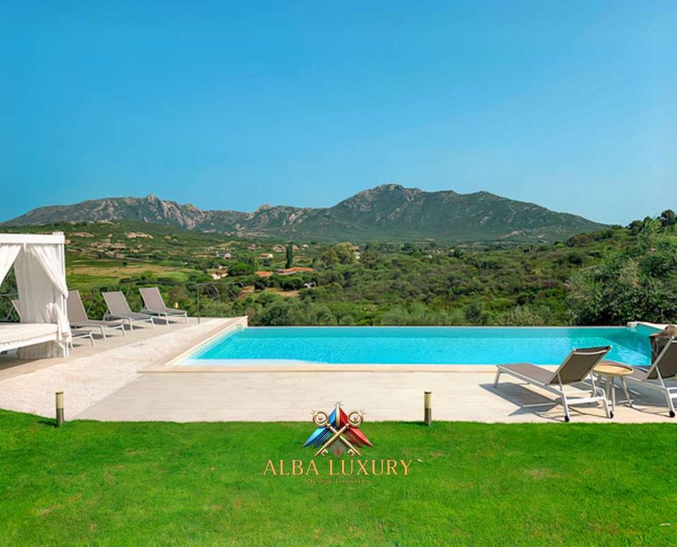 Property photo 1 of 42