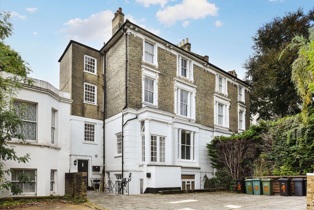 Property photo 3 of 6