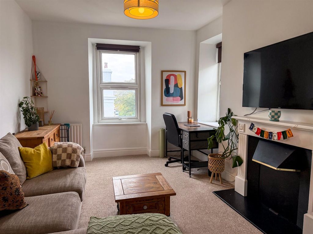 Property photo 3 of 13 Apt 4, Lyndley Court, Douglas (6).Jpg