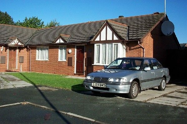 Property photo 1 of 9