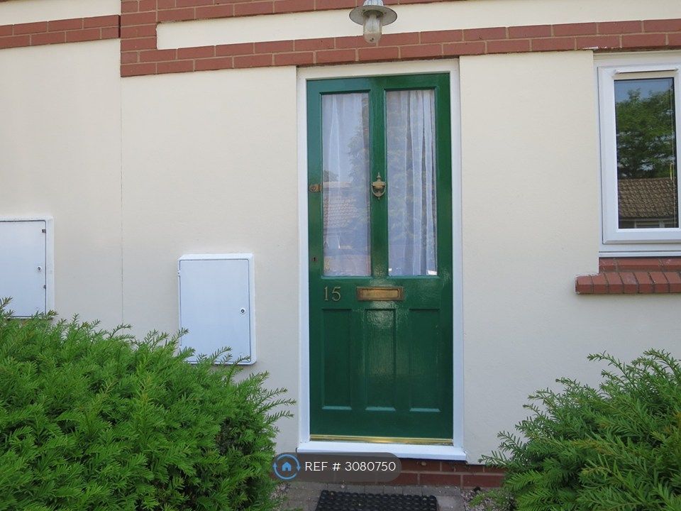 Property photo 2 of 13