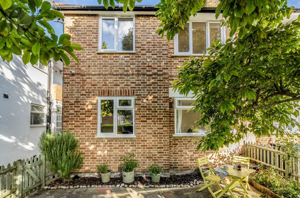 Property photo 3 of 13 53Eefa78-Bfbc-48Ea-Bcfe-Fb253932E023.Jpg