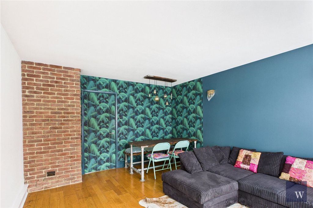 Property photo 3 of 13 Picture No. 04