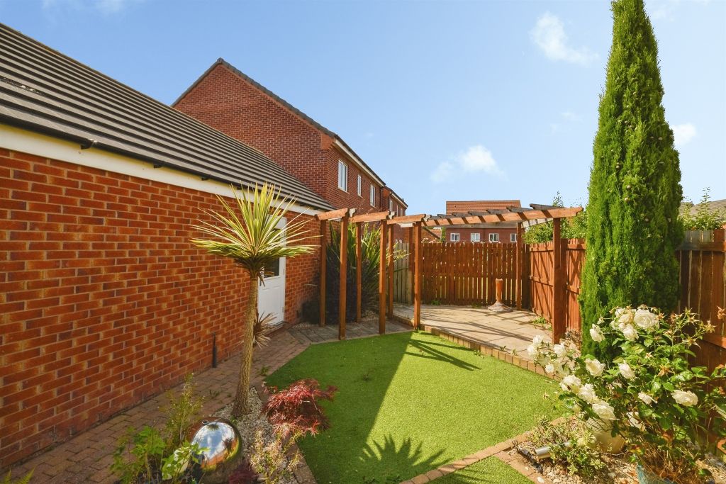 Property photo 3 of 16