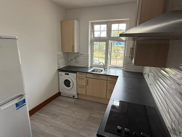 Property photo 3 of 5 Kitchen