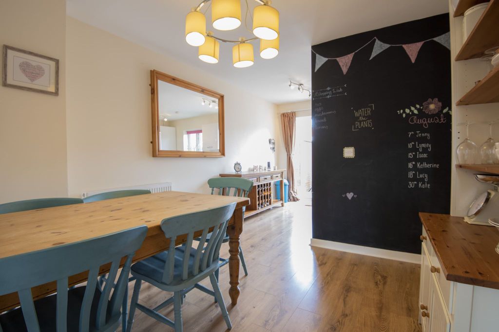 Property photo 2 of 10 Dining Area